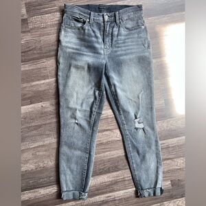Lucky Brand High-Rise Skinny Bridgette| size 8/29 | Distressed Gray Jeans